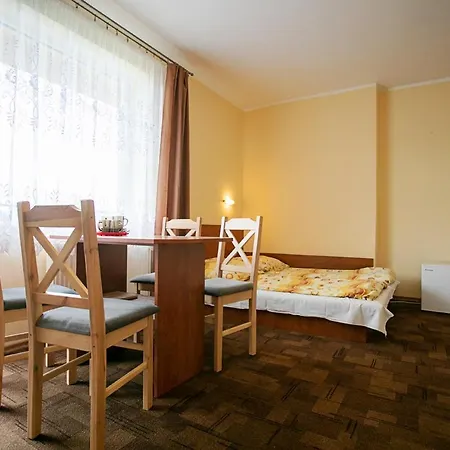 Pensjonat Fala Gościnne *